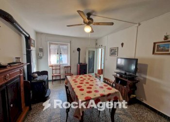 Salone - Rustico FRAZIONE CAMPORELLO 5, San Damiano al Colle - foto 13