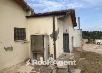 Facciata - Villa strada Provinciale 45, Moscufo - foto 19