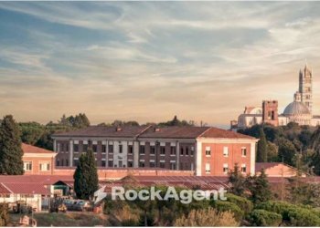 Vista - Quadrilocale viale Camillo Benso di Cavour, 238, Siena - foto 3