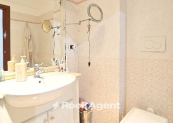 Bagno - Appartamento largo Valerio Bacigalupo, 32, Roma - foto 35