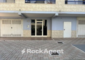 Facciata - Bilocale viale Sandro Pertini, 6, San Giovanni Teatino - foto 25