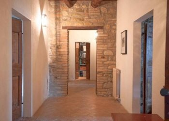 Corridoio - Villa Località Riozzo, Umbertide - photo 46