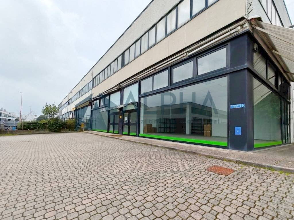 Facciata - Capannone via Quinto Bucci, Cesena - foto 3