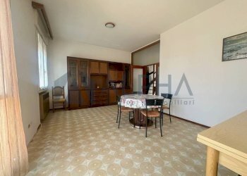 Salone - Villa via Rubicone, Ravenna - foto 1