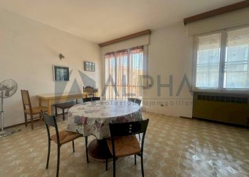 Salone - Villa via Rubicone, Ravenna - foto 2