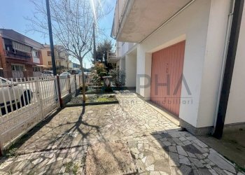 Box auto - Villa via Rubicone, Ravenna - foto 23