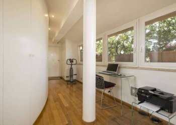 Stanza arredata - Attico via del Corso, Roma (zona Centro Storico) - foto 6