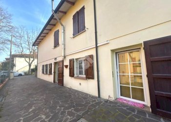 Appartamento Via delle Rose, Ravenna (zona Casal Borsetti) - foto 1