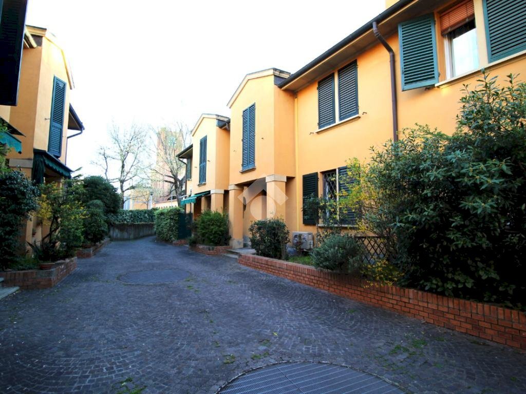 Terraced Villa Via Pietro de Coubertin, Bologna (neighborhood Costa Saragozza) - photo 3