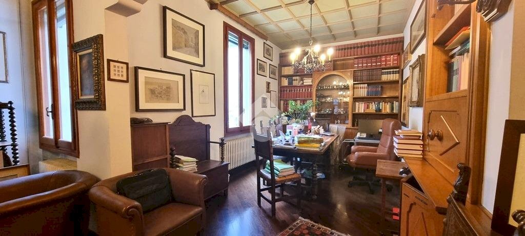 Office via garibaldi, Bologna (neighborhood Centro Storico) - photo 3