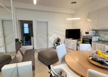 Two-room apartment Via A. Gramsci, Novate Milanese - photo 1