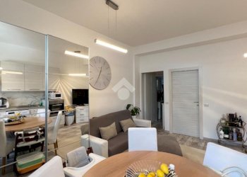 Two-room apartment Via A. Gramsci, Novate Milanese - photo 5