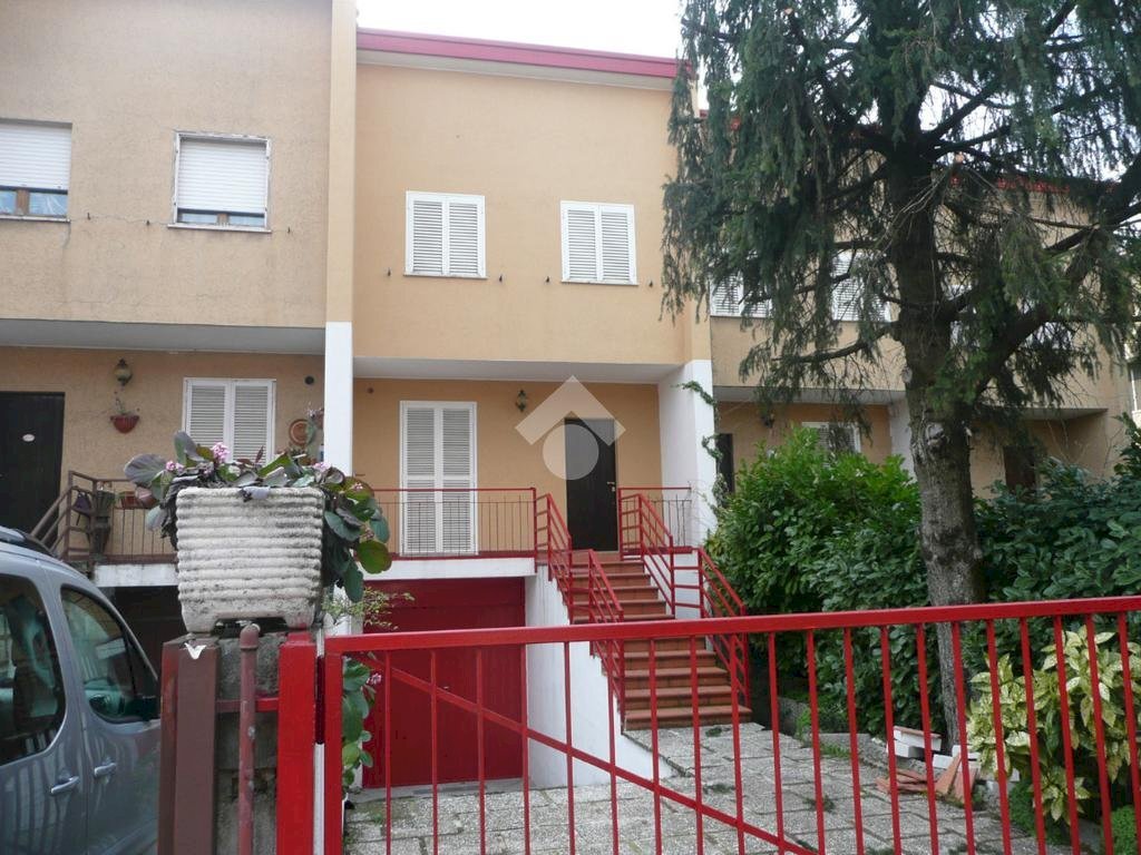 Terraced Villa Via Ruggero da Pessano, Pessano con Bornago - photo 2