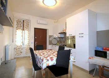Two-room apartment Via Martiri Della Libertà, Bareggio - photo 2