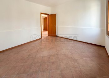 camera da letto - Appartamento Via San Nicola, Creazzo - foto 11