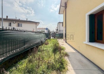 giardino esclusivo - Appartamento Via San Nicola, Creazzo - foto 30