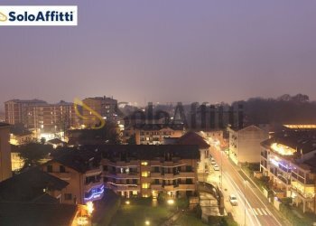 vista notturna - Two-room apartment Viale alla stazione 1, Desio - photo 23