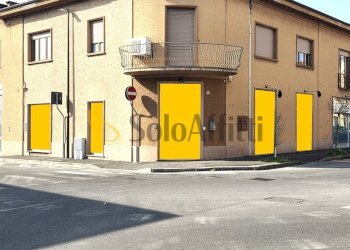 esterno.jpg - Ufficio Varedo - foto 1