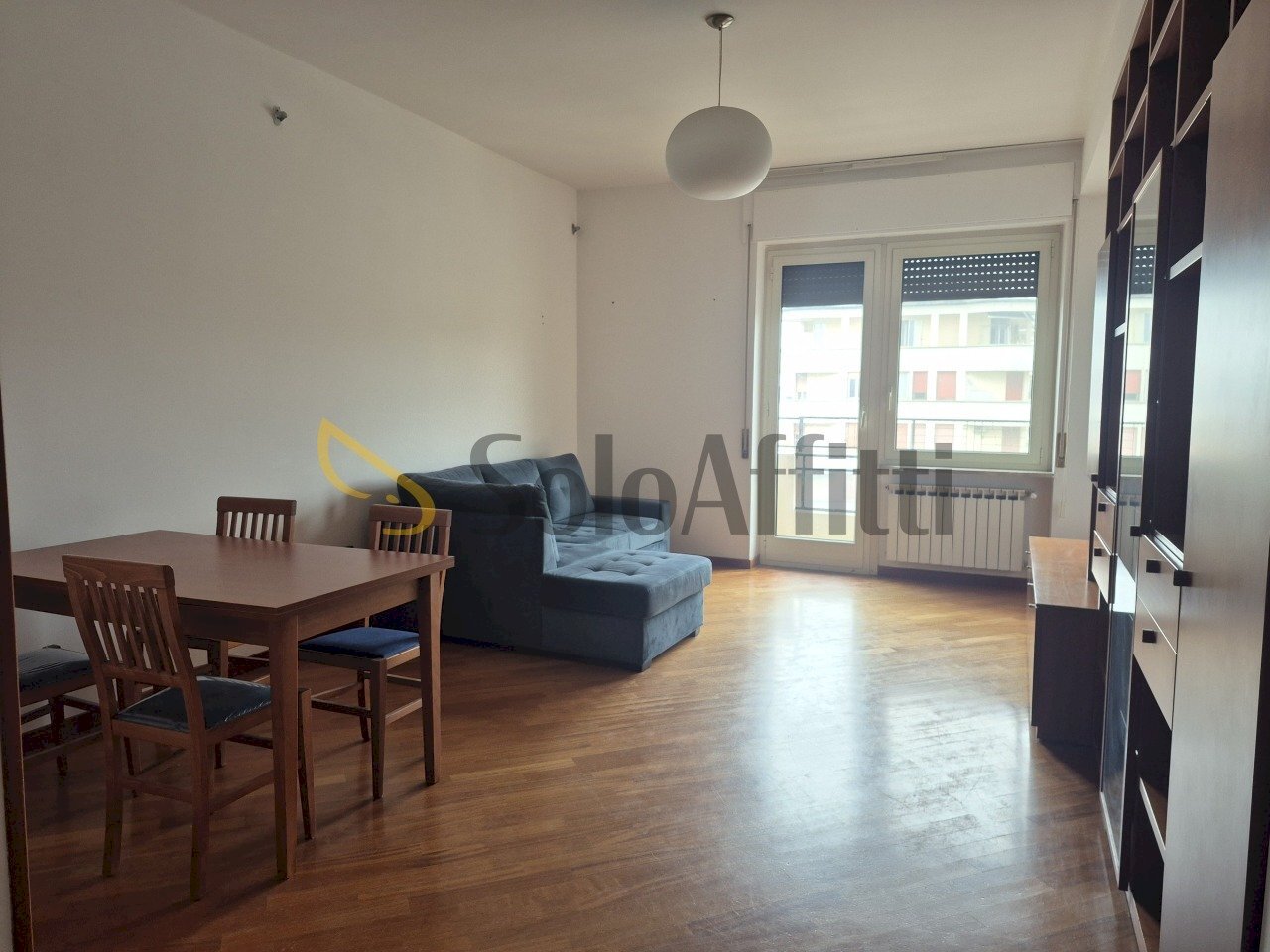 Angolo soggiorno - Three-room apartment Piazza Duca degli Abruzzi, Pescara - photo 3