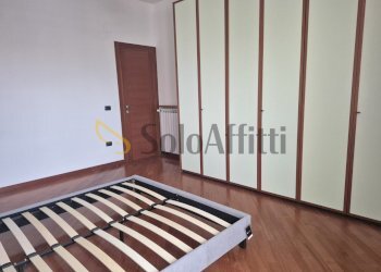 Angolo camera matrimoniale - Trilocale Piazza Duca degli Abruzzi, Pescara - foto 12