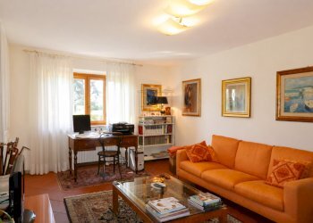 Villa padronale con ampio parco (5).png - Villa Traversa II Via Vecchia Pesciatina 84, Lucca - foto 5