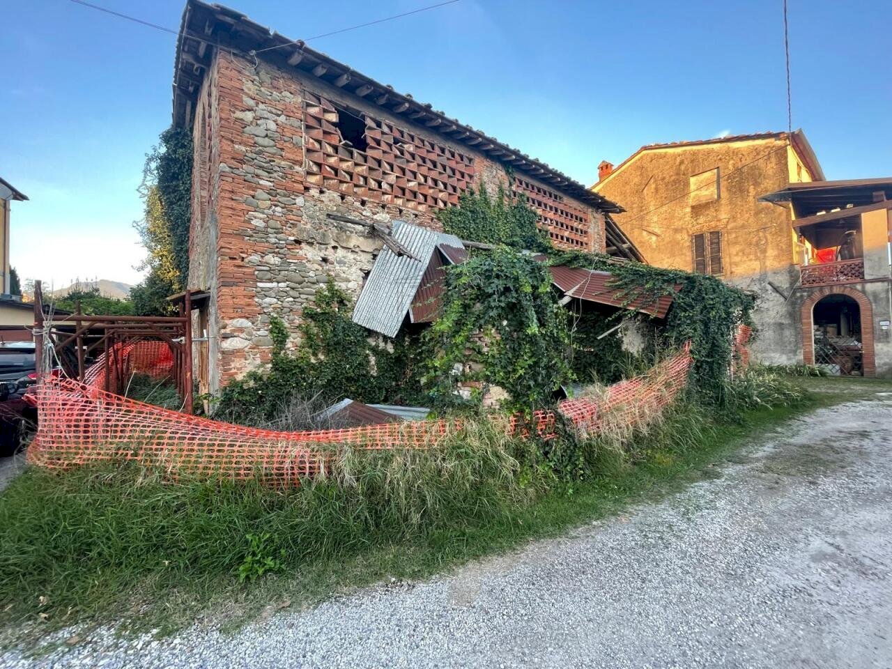 CAPANNA DA RISTRUTTURARE (2).jpeg - Rustico Lucca - foto 2