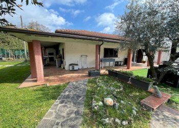 WhatsApp Image 2026-03-25 at 11.37.22 (2).jpeg - Villa Via della Pace 62, Ameglia - foto 1