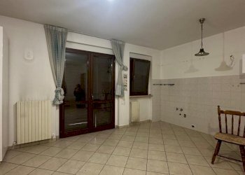 WhatsApp Image 2026-03-27 at 11.45.14 (1).jpeg - Four-room apartment Via Olmo, Castel di Lama - photo 1