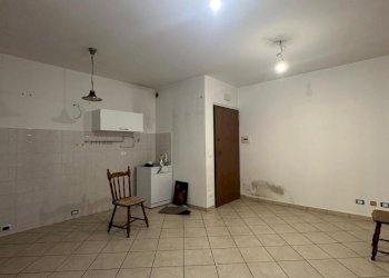 WhatsApp Image 2026-03-27 at 11.45.14 (3).jpeg - Four-room apartment Via Olmo, Castel di Lama - photo 4