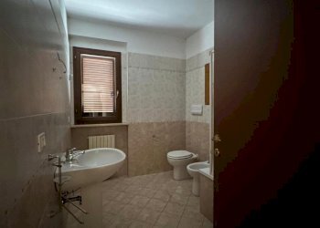 WhatsApp Image 2026-03-27 at 11.45.14 (9).jpeg - Four-room apartment Via Olmo, Castel di Lama - photo 8