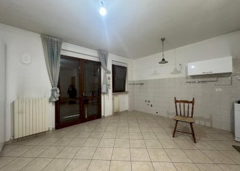 WhatsApp Image 2026-03-27 at 11.45.14.jpeg - Four-room apartment Via Olmo, Castel di Lama - photo 9