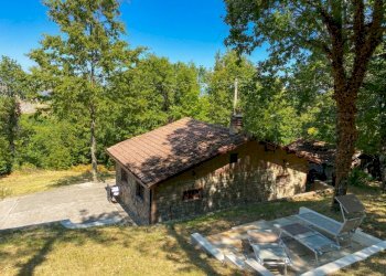 Gemini_Generated_Image_4jmsrw4jmsrw4jms.png - Villa Località la Tagliata 408, Maiolo - photo 3