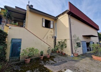 appartamento-fusca-vendita_24.JPG - Quadrilocale Via delle Gavine 531, Lucca - foto 1