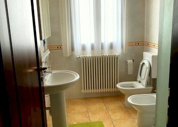 13.jpg - Two-room apartment Via Abetone Superiore 142-162, Maranello - photo 4