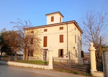 WhatsApp Image 2026-03-24 at 14.47.13 (1).jpeg - Villa Via Modenese 1205, Vignola - foto 1