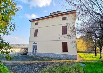 WhatsApp Image 2026-03-24 at 14.47.13 (2).jpeg - Villa Via Modenese 1205, Vignola - foto 2