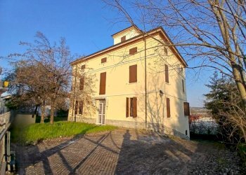 WhatsApp Image 2026-03-24 at 14.47.13 (4).jpeg - Villa Via Modenese 1205, Vignola - foto 4