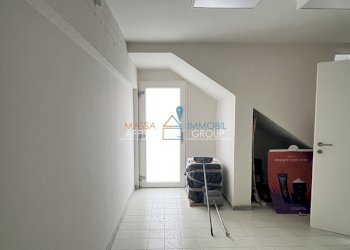 IMG_5874.jpeg - Locale Commerciale Viale Roma 203, Massa - foto 19