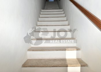 2 - Four-room apartment Via Monsignor Salvatore Nestola 21, Copertino - photo 4
