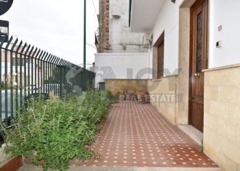 1.JPG - Casa indipendente Via Giuseppe Garibaldi 45, Copertino - foto 1