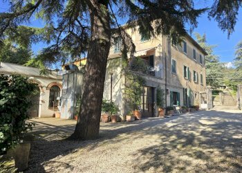 01.jpg - Casale Località Riccio 70A, Cortona - foto 1