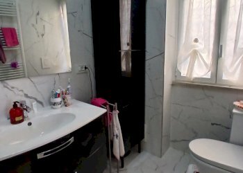 20251111_130127.jpg - Appartamento Via di Selva Nera 330b, Roma - foto 4