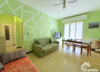 SOGGIORNO - Bilocale Via Eugenio Montale 21, Pietra Ligure - foto 4