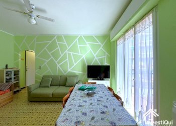 SOGGIORNO - Bilocale Via Eugenio Montale 21, Pietra Ligure - foto 12