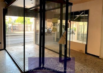 Via pisana 171r 4.jpg - Commercial Premises Via Spinello Aretino, Firenze - photo 3