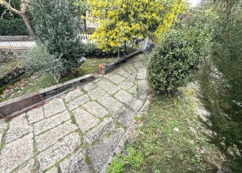 giardino - Villa Strada Vicinale la Saccia Castagneta, Vernio - foto 12