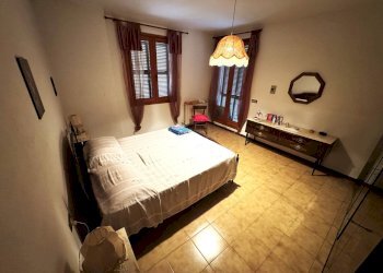 camera da letto - Villa Strada Vicinale la Saccia Castagneta, Vernio - foto 27