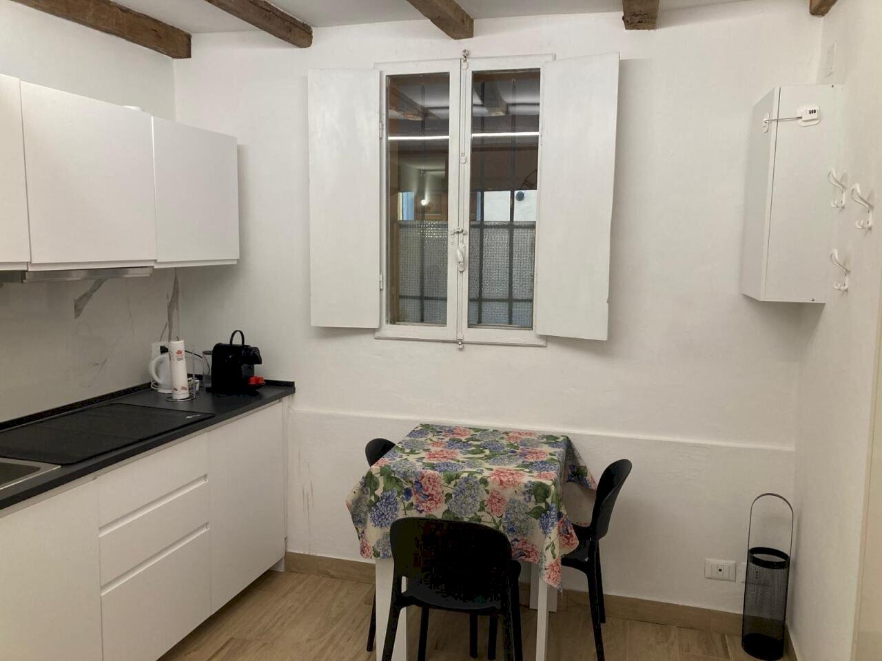 CUCINA - Bilocale Via degli Angeli, Bologna (zona Centro Storico) - foto 2