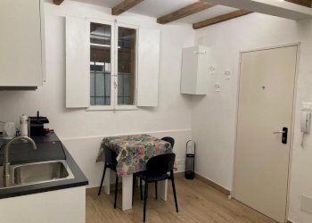 CUCINA - Bilocale Via degli Angeli, Bologna (zona Centro Storico) - foto 3