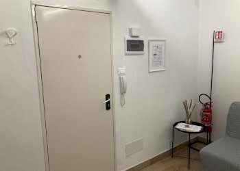 CUCINA - Bilocale Via degli Angeli, Bologna (zona Centro Storico) - foto 13